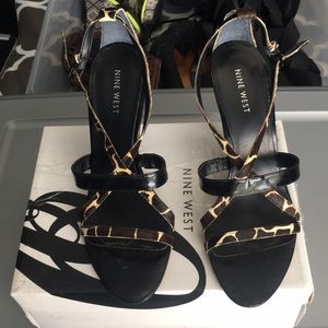 NINE WEST STRAPPY SANDALS WITH UNIQUE HEEL